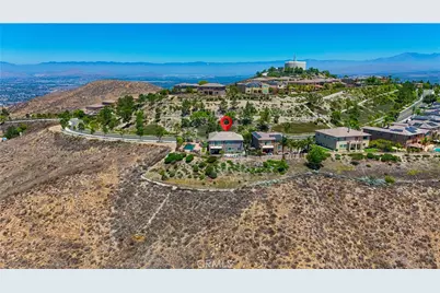 18458 Lakepointe, Riverside, CA 92503 - Photo 47