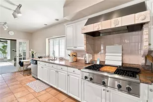 1255 S Orange Grove Blvd, Pasadena, CA 91105 - Photo 15