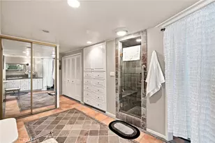 1255 S Orange Grove Blvd, Pasadena, CA 91105 - Photo 23