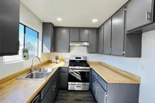 364 W 15th, Los Angeles, CA 90015 - Photo 7
