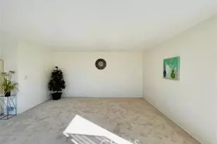364 W 15th, Los Angeles, CA 90015 - Photo 3