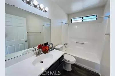 364 W 15th, Los Angeles, CA 90015 - Photo 11