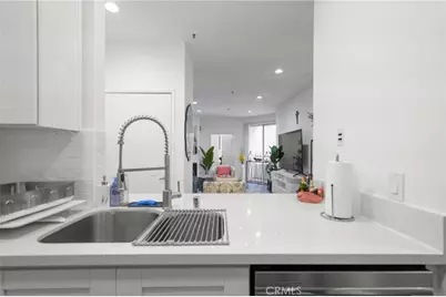 500 S Berendo Street #102, Los Angeles, CA 90020 - Photo 11