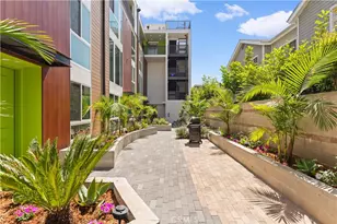 176 N Catalina Ave, Pasadena, CA 91106 - Photo 3