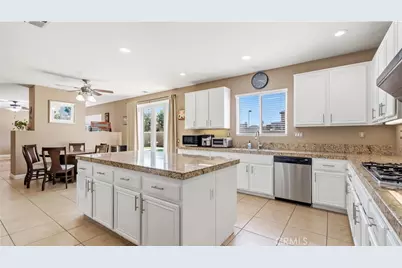 6271 Ruby Crest, Jurupa Valley, CA 91752 - Photo 29