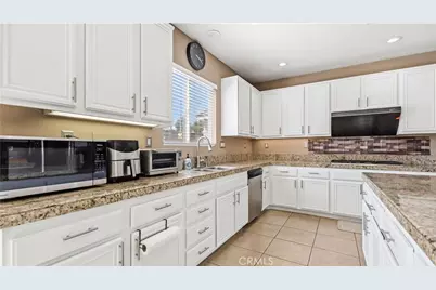 6271 Ruby Crest, Jurupa Valley, CA 91752 - Photo 27
