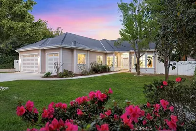 136 N Garfield Place, Monrovia, CA 91016 - Photo 33