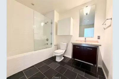 1155 S Grand Avenue #1017, Los Angeles, CA 90015 - Photo 11