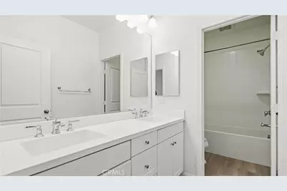 113 Chestnut Grove, Irvine, CA 92620 - Photo 39