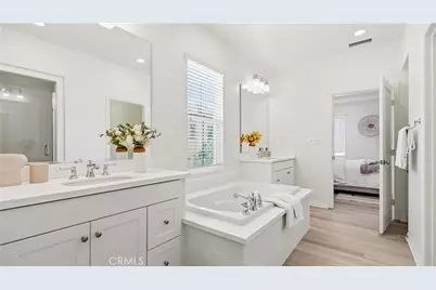 113 Chestnut Grove, Irvine, CA 92620 - Photo 37