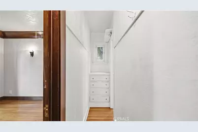 439 S Grand Oaks Ave, Pasadena, CA 91107 - Photo 7