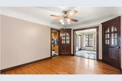439 S Grand Oaks Ave, Pasadena, CA 91107 - Photo 17
