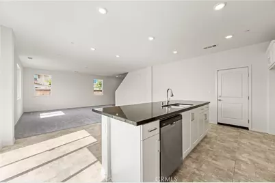 1820 Julie Drive, Riverside, CA 92504 - Photo 9