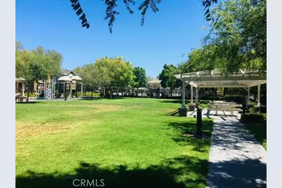 284 Tustin Field Drive, Tustin, CA 92782 - Photo 5