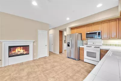 284 Tustin Field Drive, Tustin, CA 92782 - Photo 9