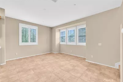 284 Tustin Field Drive, Tustin, CA 92782 - Photo 5
