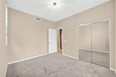 284 Tustin Field Drive, Tustin, CA 92782 - Photo 7
