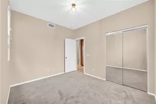 284 Tustin Field Dr, Tustin, CA 92782 - Photo 7