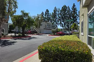 21 Cambria Ln, Aliso Viejo, CA 92656 - Photo 5