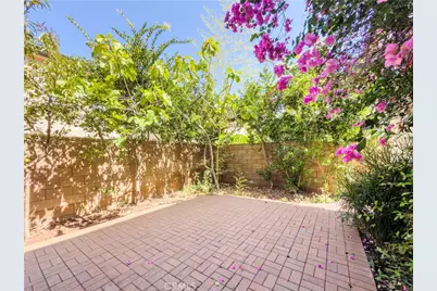 320 Bronze, Irvine, CA 92618 - Photo 45