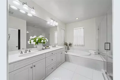 320 Bronze, Irvine, CA 92618 - Photo 37