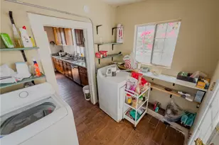 1915 Echo Park, Los Angeles, CA 90026 - Photo 43