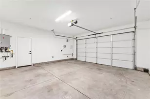 19794 Barnfield Pl, Riverside, CA 92507 - Photo 13