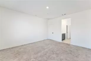 19794 Barnfield Pl, Riverside, CA 92507 - Photo 9