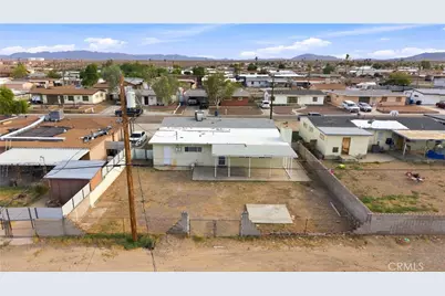 1921 Flora, Needles, CA 92363 - Photo 45