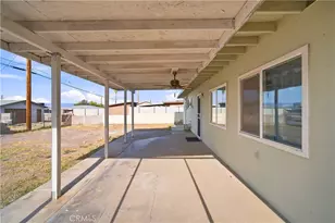 1921 Flora, Needles, CA 92363 - Photo 31