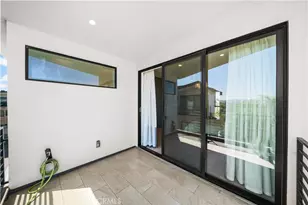 5151 W Redondo Ct, Los Angeles, CA 90019 - Photo 33