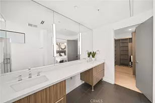 5151 W Redondo Ct, Los Angeles, CA 90019 - Photo 29