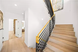 5151 W Redondo Ct, Los Angeles, CA 90019 - Photo 23