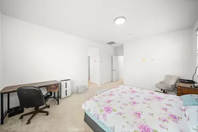 5564 Valencia, Montclair, CA 91762 - Photo 31