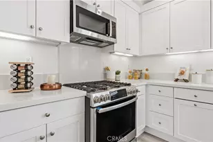 111 Episode, Irvine, CA 92618 - Photo 31