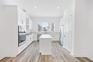 127 Culture, Irvine, CA 92618 - Photo 11
