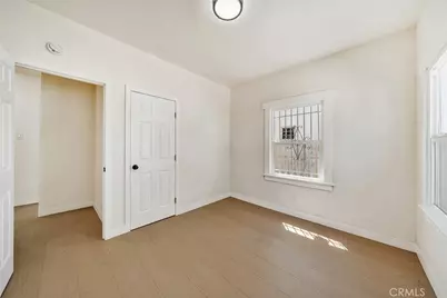 1020 W 70th Street, Los Angeles, CA 90044 - Photo 19