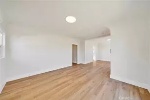 140 W 101st St, Los Angeles, CA 90003 - Photo 5