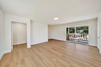 140 W 101st Street, Los Angeles, CA 90003 - Photo 17
