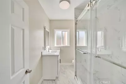 140 W 101st Street, Los Angeles, CA 90003 - Photo 15