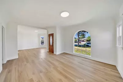 140 W 101st Street, Los Angeles, CA 90003 - Photo 3