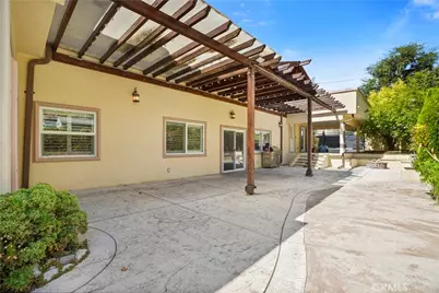 1025 E San Jose Ave, Burbank, CA 91501 - Photo 9