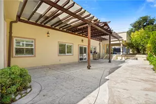 1025 E San Jose Ave, Burbank, CA 91501 - Photo 9