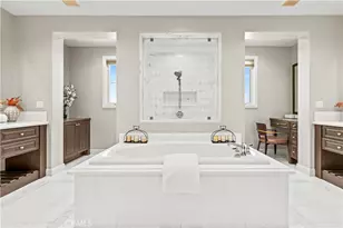 121 Panorama, Irvine, CA 92618 - Photo 25