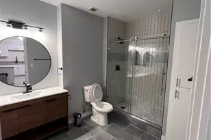 630 W 6th St, Los Angeles, CA 90017 - Photo 9