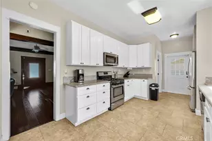 3354 Orange St, Riverside, CA 92501 - Photo 9