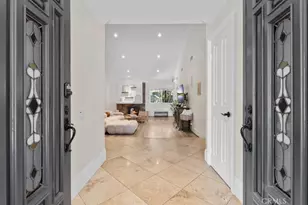 752 Capitan, Thousand Oaks, CA 91320 - Photo 3