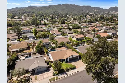 752 Capitan, Thousand Oaks, CA 91320 - Photo 33