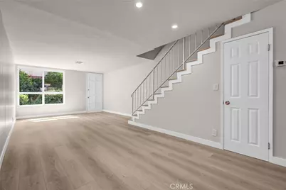 7300 Lennox Avenue #C7, Van Nuys, CA 91405 - Photo 7