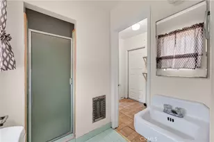 15118 Polk St, Sylmar, CA 91342 - Photo 11